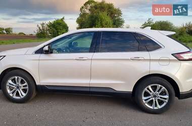 Внедорожник / Кроссовер Ford Edge 2018 в 