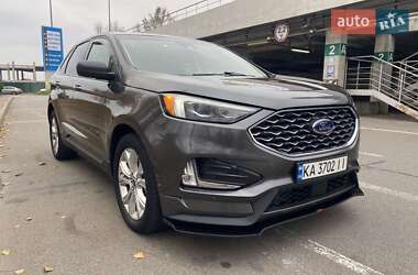Внедорожник / Кроссовер Ford Edge 2019 в 