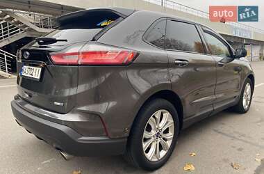 Внедорожник / Кроссовер Ford Edge 2019 в 