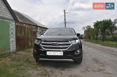 Внедорожник / Кроссовер Ford Edge 2017 в 