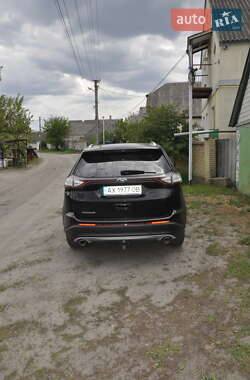 Внедорожник / Кроссовер Ford Edge 2017 в 