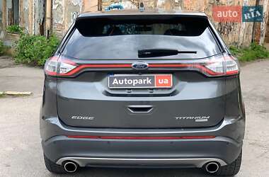 Позашляховик / Кросовер Ford Edge 2016 в 