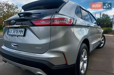 Внедорожник / Кроссовер Ford Edge 2019 в 