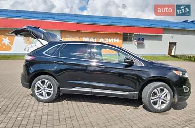 Позашляховик / Кросовер Ford Edge 2017 в 