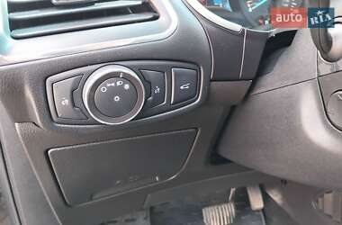 Позашляховик / Кросовер Ford Edge 2017 в 