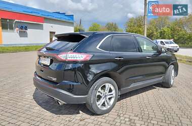 Позашляховик / Кросовер Ford Edge 2017 в 