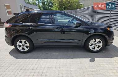 Внедорожник / Кроссовер Ford Edge 2018 в 
