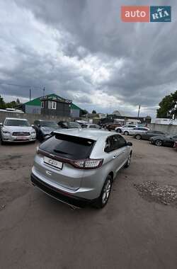 Позашляховик / Кросовер Ford Edge 2016 в 