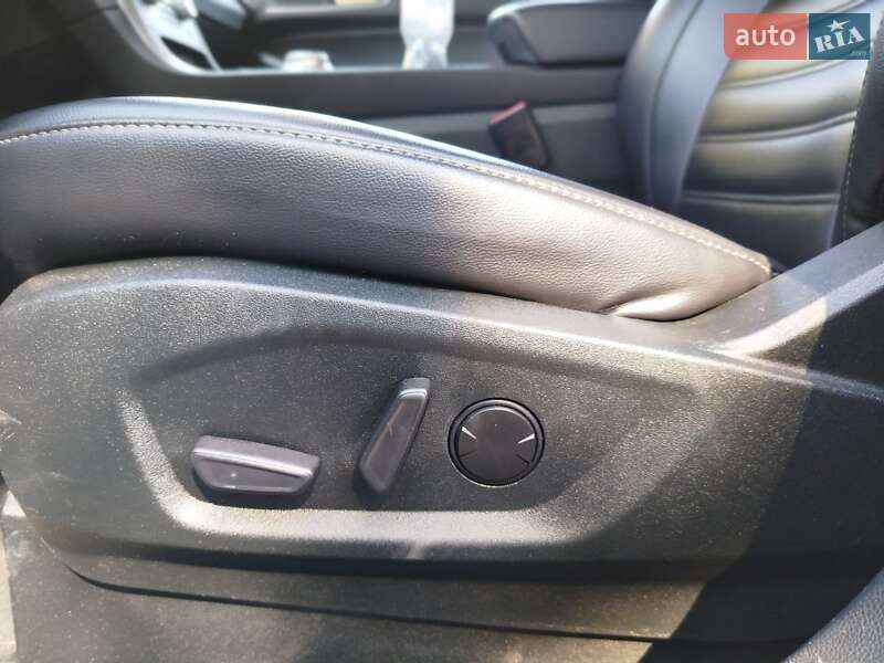 Позашляховик / Кросовер Ford Edge 2022 в Черкасах