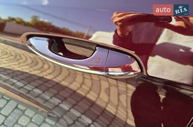Внедорожник / Кроссовер Ford Edge 2018 в 