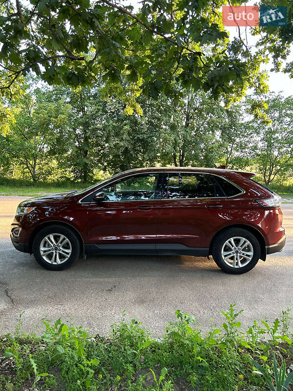 Позашляховик / Кросовер Ford Edge 2015 в Василькові