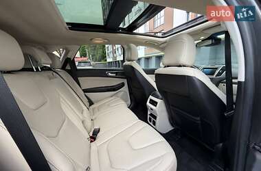 Внедорожник / Кроссовер Ford Edge 2020 в 