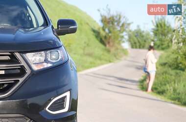 Внедорожник / Кроссовер Ford Edge 2015 в 