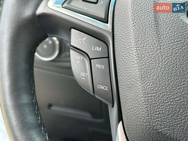 Внедорожник / Кроссовер Ford Edge 2019 в Одессе