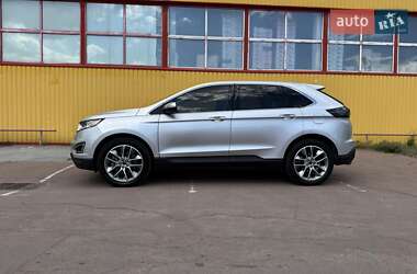 Внедорожник / Кроссовер Ford Edge 2017 в 