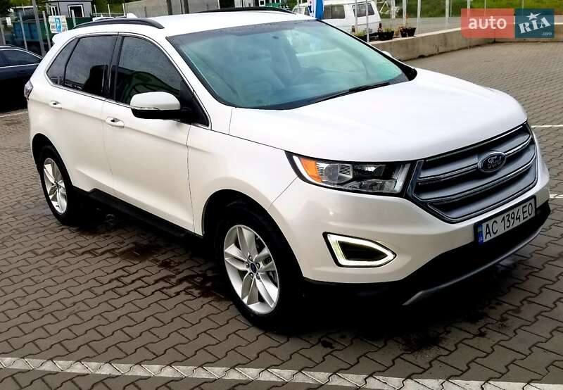 Внедорожник / Кроссовер Ford Edge 2016 в Нововолынске