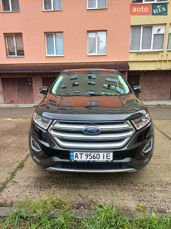 Внедорожник / Кроссовер Ford Edge 2017 в 