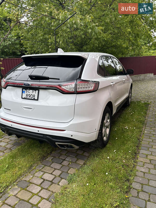 Внедорожник / Кроссовер Ford Edge 2015 в Городке