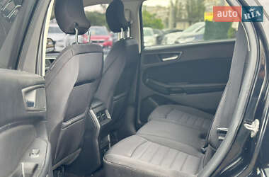 Внедорожник / Кроссовер Ford Edge 2016 в 