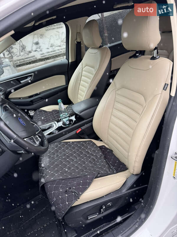 Внедорожник / Кроссовер Ford Edge 2015 в Хмельницком