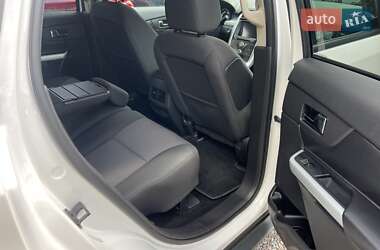 Внедорожник / Кроссовер Ford Edge 2011 в 