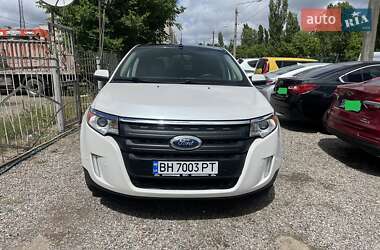 Внедорожник / Кроссовер Ford Edge 2011 в 