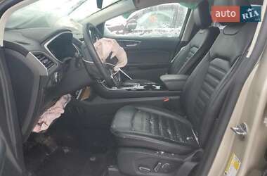 Внедорожник / Кроссовер Ford Edge 2017 в 