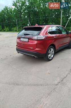 Внедорожник / Кроссовер Ford Edge 2018 в 