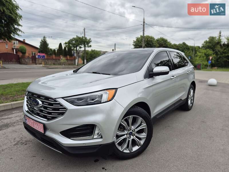 Внедорожник / Кроссовер Ford Edge 2019 в 