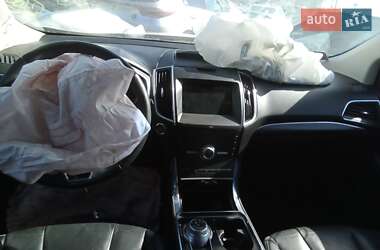 Внедорожник / Кроссовер Ford Edge 2020 в 