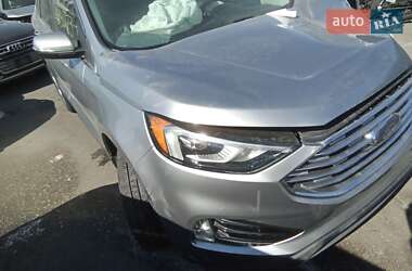 Внедорожник / Кроссовер Ford Edge 2020 в 