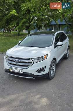 Внедорожник / Кроссовер Ford Edge 2017 в 