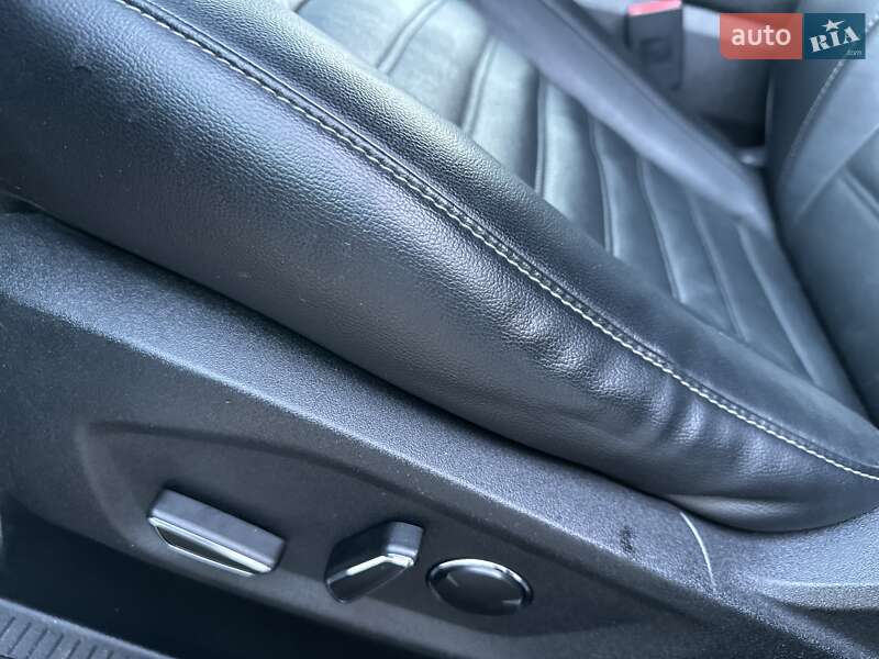 Внедорожник / Кроссовер Ford Edge 2015 в Хмельницком