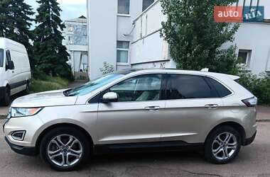 Внедорожник / Кроссовер Ford Edge 2017 в 