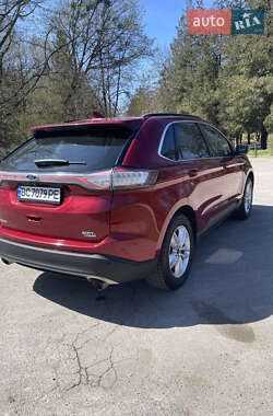 Внедорожник / Кроссовер Ford Edge 2015 в 