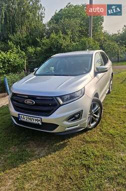 Позашляховик / Кросовер Ford Edge 2016 в 