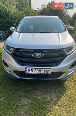 Позашляховик / Кросовер Ford Edge 2016 в 