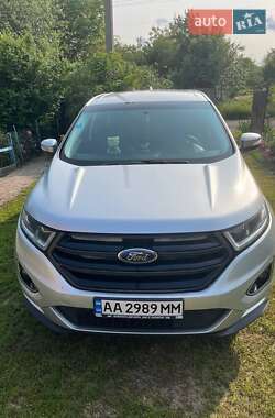 Позашляховик / Кросовер Ford Edge 2016 в 
