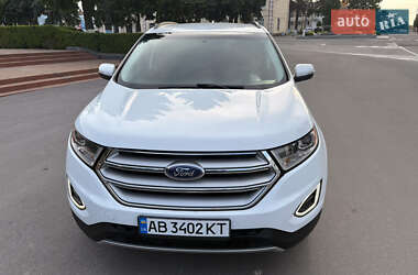 Позашляховик / Кросовер Ford Edge 2018 в 