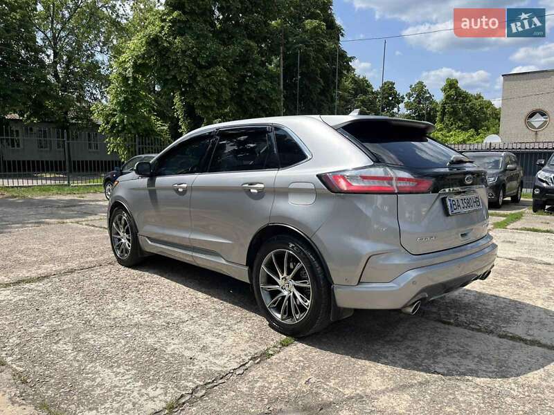 Позашляховик / Кросовер Ford Edge 2019 в Олександрії