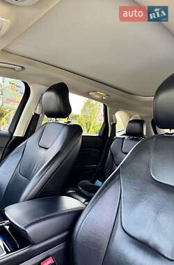 Внедорожник / Кроссовер Ford Edge 2019 в 
