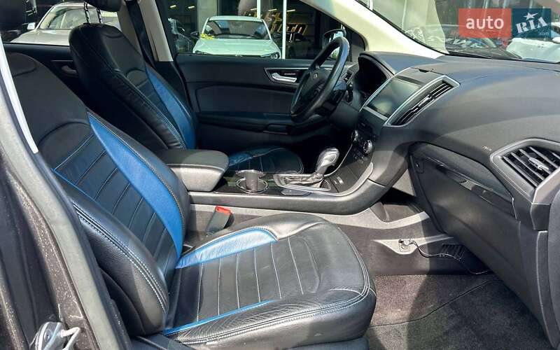 Позашляховик / Кросовер Ford Edge 2016 в Чернівцях