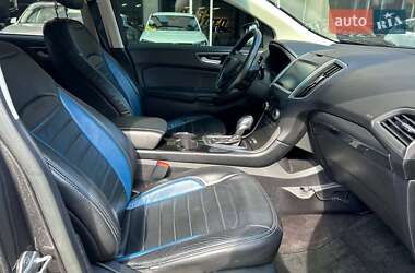 Внедорожник / Кроссовер Ford Edge 2016 в 