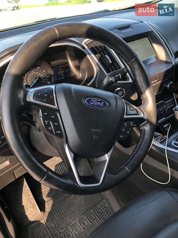 Позашляховик / Кросовер Ford Edge 2016 в Києві