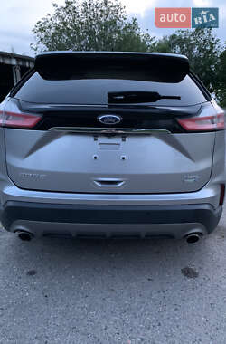 Внедорожник / Кроссовер Ford Edge 2020 в 