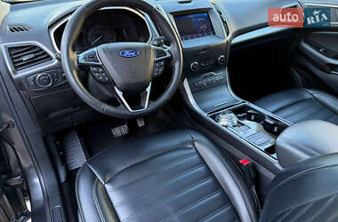 Внедорожник / Кроссовер Ford Edge 2019 в 