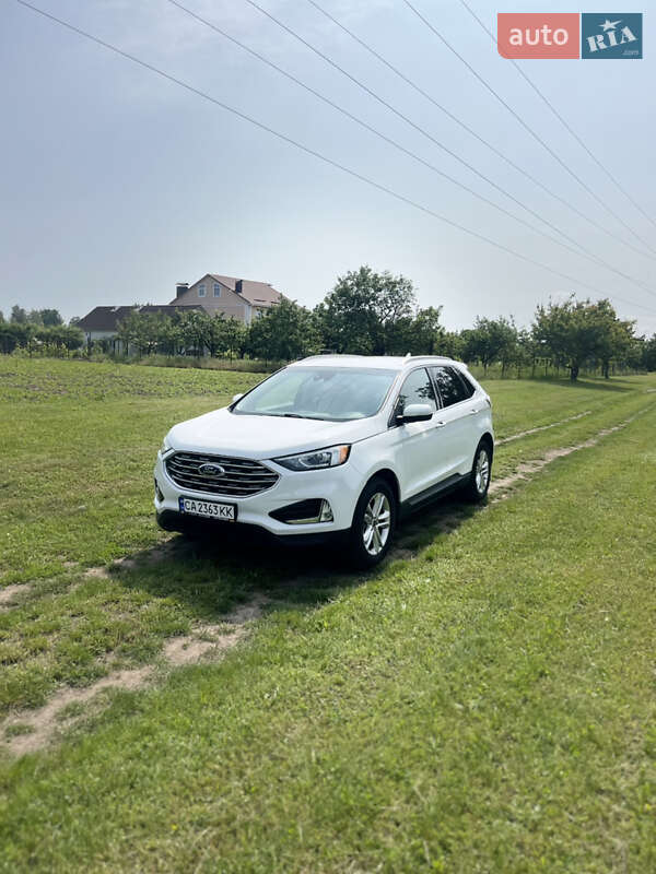 Позашляховик / Кросовер Ford Edge 2019 в Черкасах