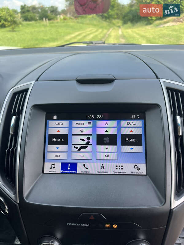 Позашляховик / Кросовер Ford Edge 2019 в Черкасах