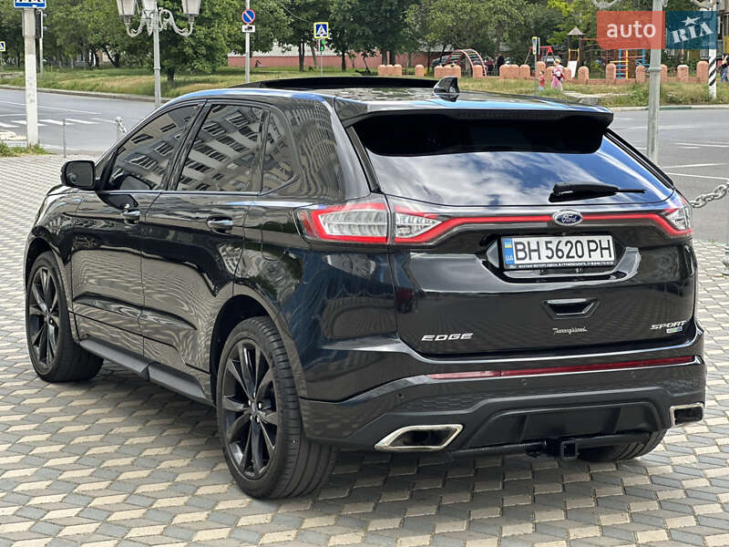 Внедорожник / Кроссовер Ford Edge 2015 в Черноморске