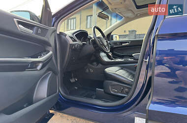Внедорожник / Кроссовер Ford Edge 2016 в 